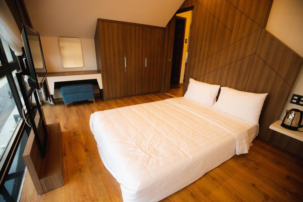 Ngan Hoa - Mille Fleurs 02 Hotel Да Лат Екстериор снимка