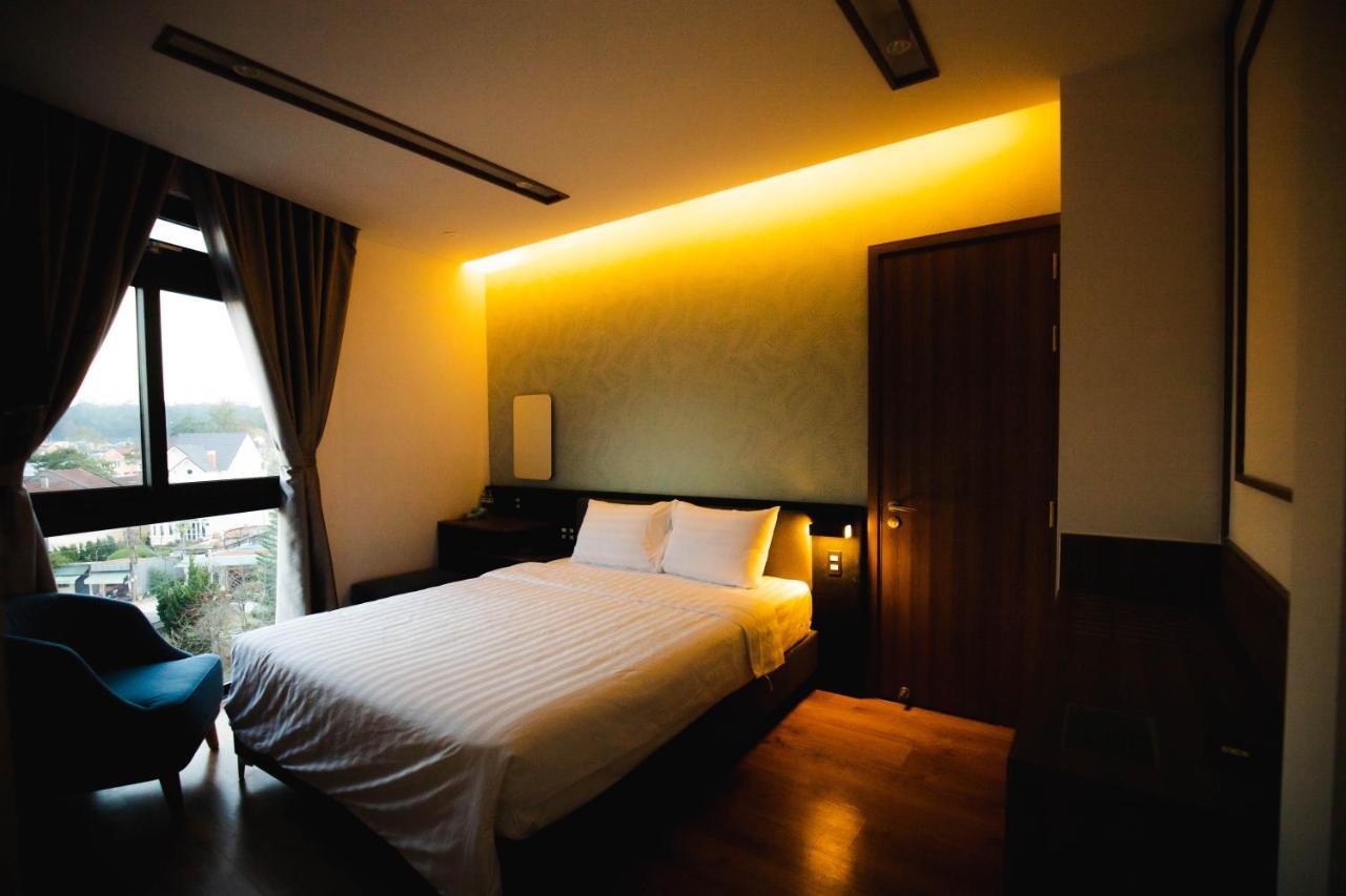 Ngan Hoa - Mille Fleurs 02 Hotel Да Лат Екстериор снимка